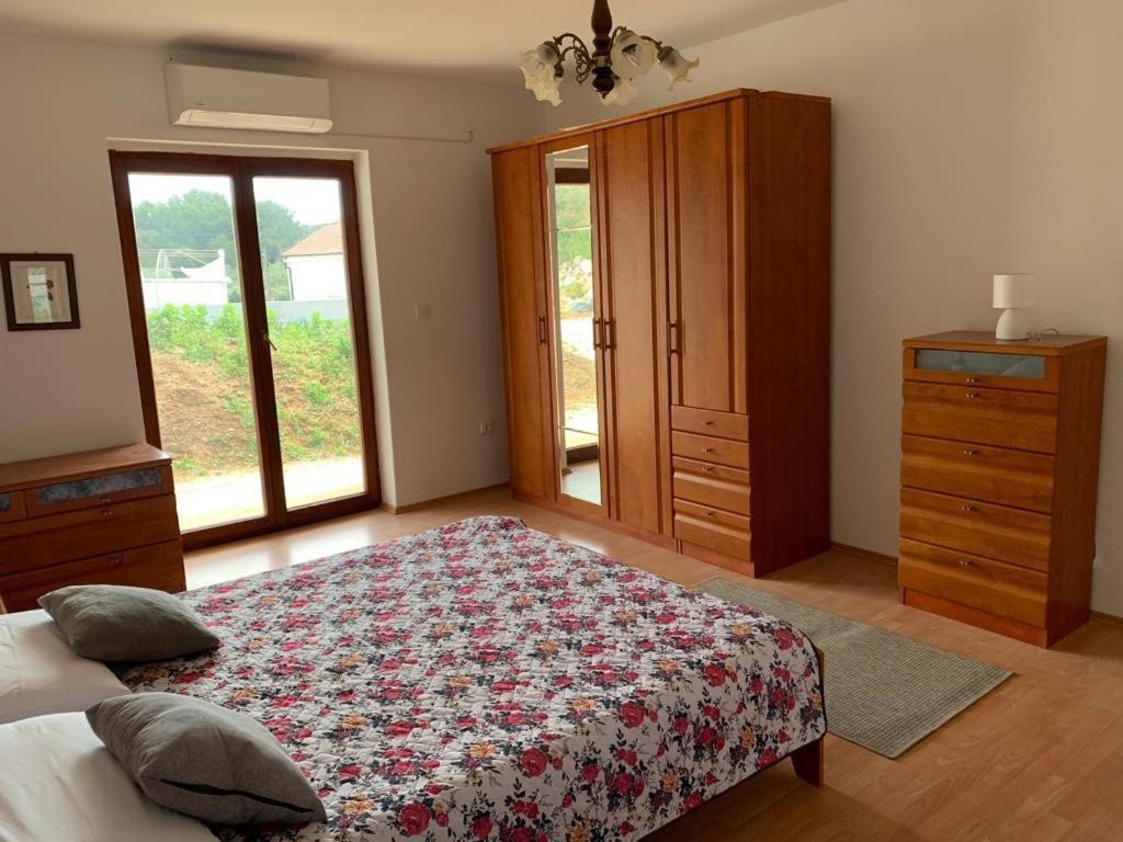 Francis Appartements Pakoštane Exteriér fotografie